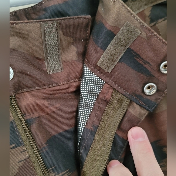 Columbia Snow Pants Omnitech Size S Brown Camouflage #702 - Picture 11 of 16